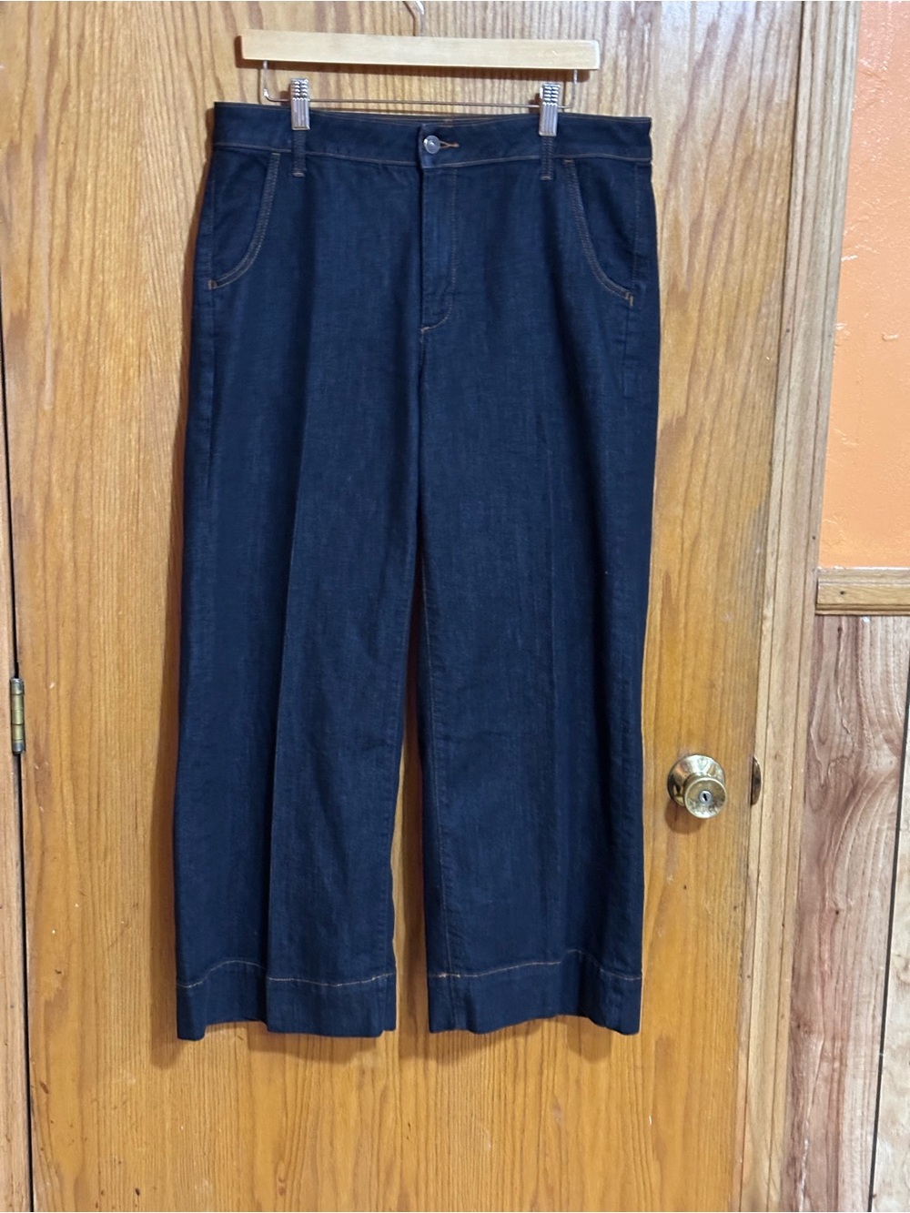 Chico's women’s sz 14P Dark Indigo high rise wide leg Jeans